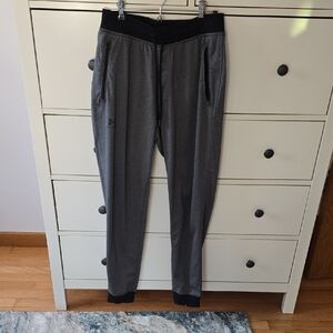 Under Armour Men's Dark Gray Joggers